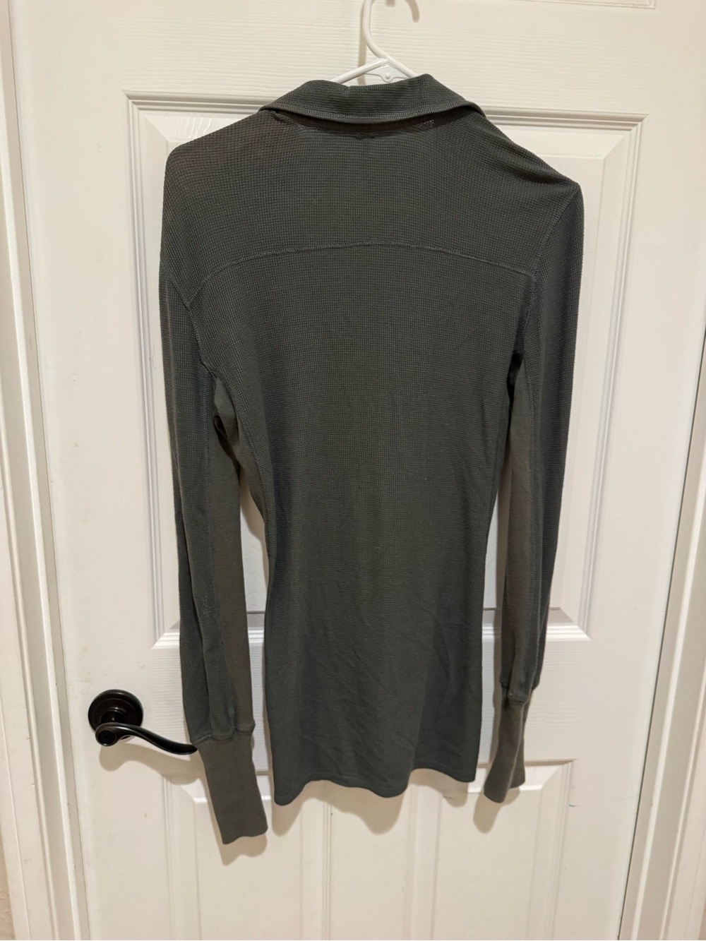 Free People Monday Morning snap button grey Long Sleeve Top - Picture 2 of 7